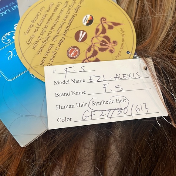 Fashion source synthetic hair wig - Picture 9 of 14